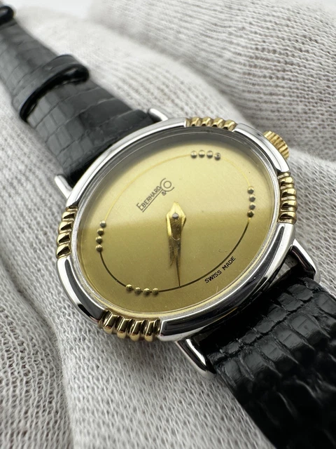 Orologio Da Donna Con Cassa Di Forma Tonda Con Cinturino In Oro Giallo 750 1000