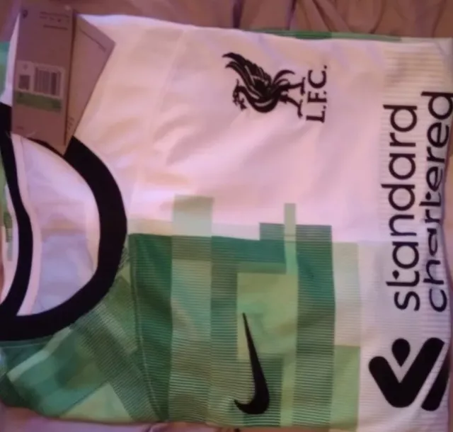 23/24 Liverpool AWAY Football Shirt New Size (SMALL)