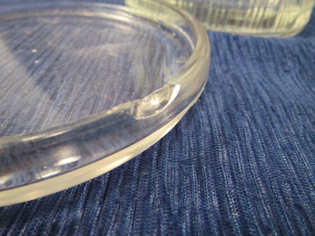 Vintage Hoosier Salt Jar. Clear Glass W/Ribbed Panel & Flat Lid 4