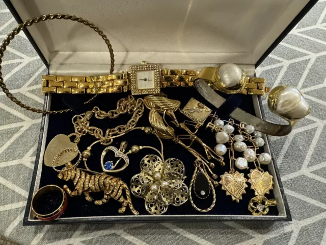 vintage gold tone jewellery job lot