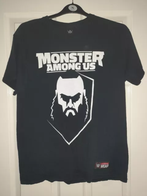 Mens WWE Wrestling Tshirt Size Large Authentic BRAUN 2017