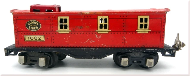 RED PRE-WAR LIONEL R.R. Lines #1682 Caboose Metal Toy Train 8