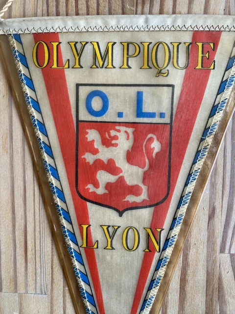 PROGRAMME tribune OL )) OL LYON V BAYER 04 L...- CHAMPIONS LEAGUE C1 2001/2002