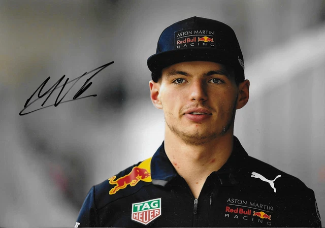 MAX VERSTAPPEN RED Bull F1 World Champion Portrait 2021 & 2022 Signed