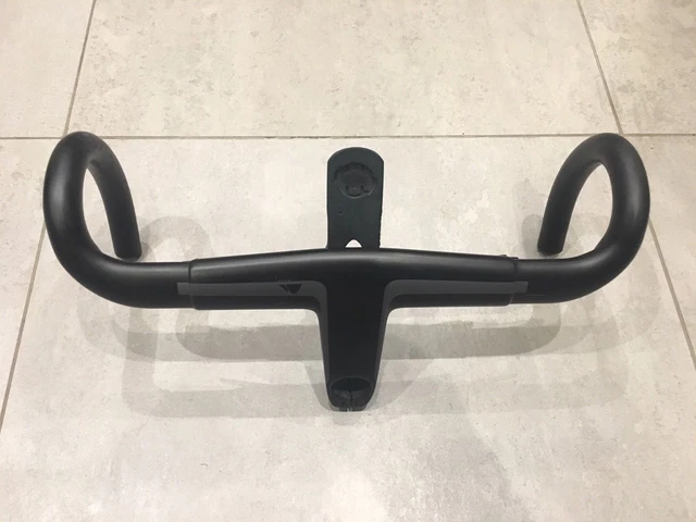 美品キャニオン CANYON H36ドロップハンドル390mm ロードバイク 美品○キャニオン CANYON H36ドロップハンドル○390mm ロードバイク