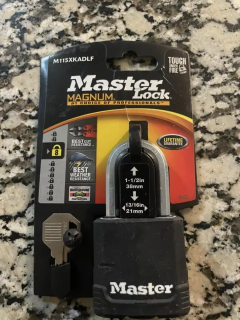 Master Lock MAGNUM M5XKADLF Keyed Padlock Touch Cut Shackle / Dual Armor NEW