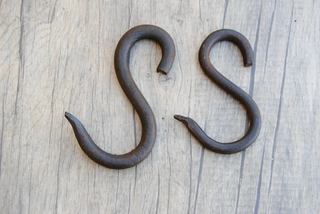 2pcs Vintage blacksmith forged S meat butcher hanging hook farm decor tool
