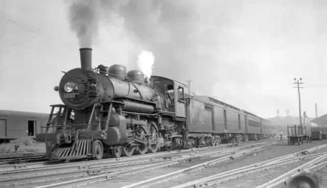 LH&S Louisville Henderson & St. Louis train No 82 type 4-6-2 OLD TRAIN PHOTO