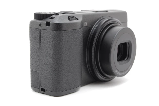 [MINT 430 shots in Box] RICOH GR III 24.2MP APS-C Digital Camera From JAPAN 3