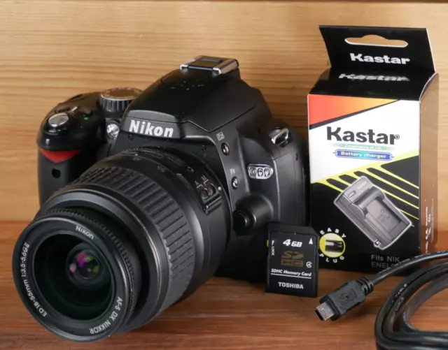 Nikon D60 10.2MP Digital DSLR Camera Kit W 18-55MM Lens *TESTED* Shutter 18,663*