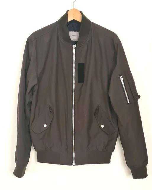 Olive green online bomber jacket zara