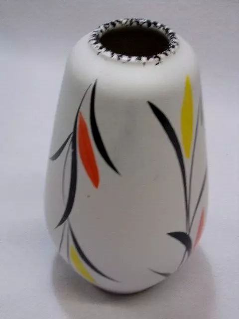 Ü - Keramik " Sonja " kleine Vase handgemalt Stil 50 er Jahre 2