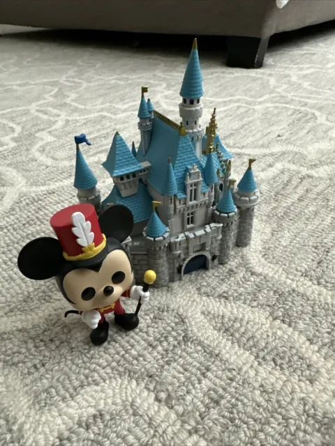 Funko POP! Disneyland 65th Anniversary: Sleeping Beauty Castle Mickey No Box