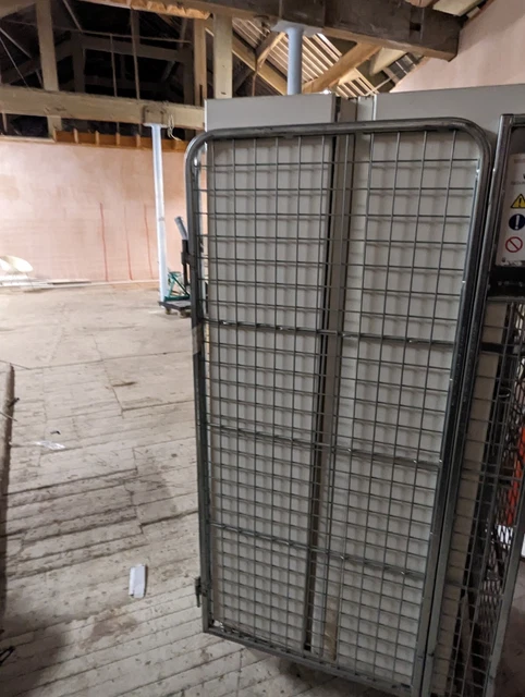 Metal Smooth ceiling tiles