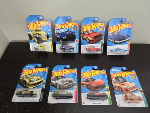 Lot of Assorted Mattel Hot Wheels Cars/Trucks, Sealed, Lot No. 1, Collectibles