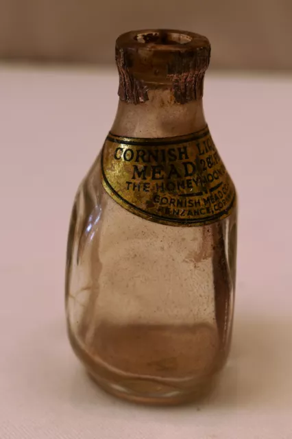 Vintage Cornish Mead Co. Liquer Advertsing Sample Bottle Empty England Collectib 3