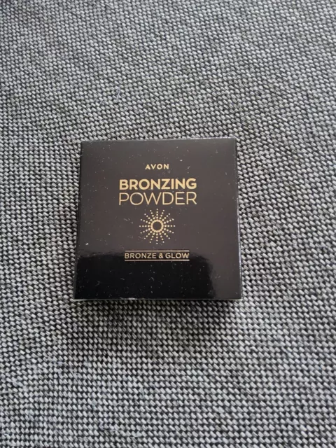 Avon Bronzing Powder Bronze & Glow, 13,5g