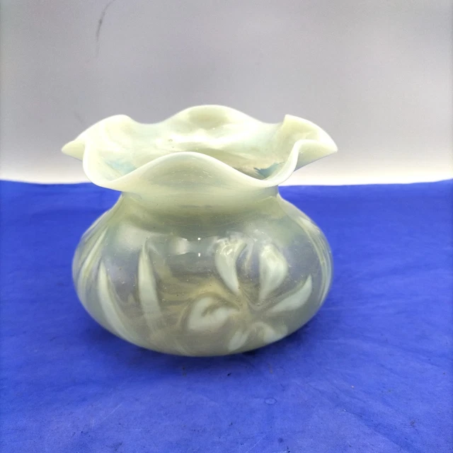 Lot 128 - A PAIR OF OPALESCENT GLASS LILY EPERGNE