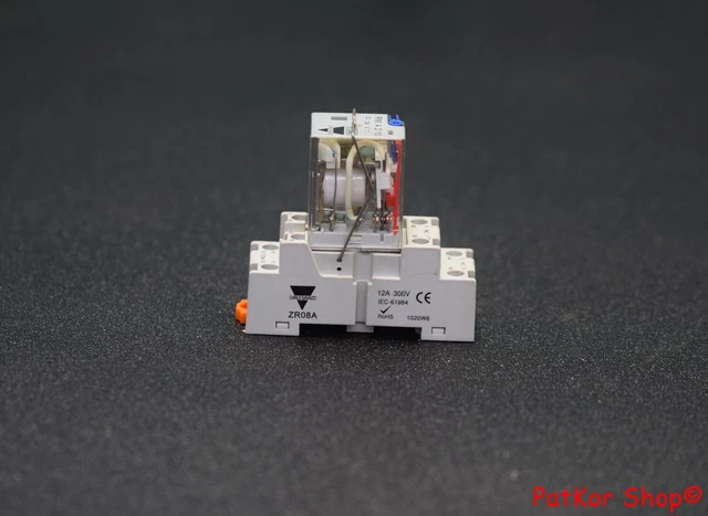 Carlo Gavazzi ZR08A / # J PKL 3611