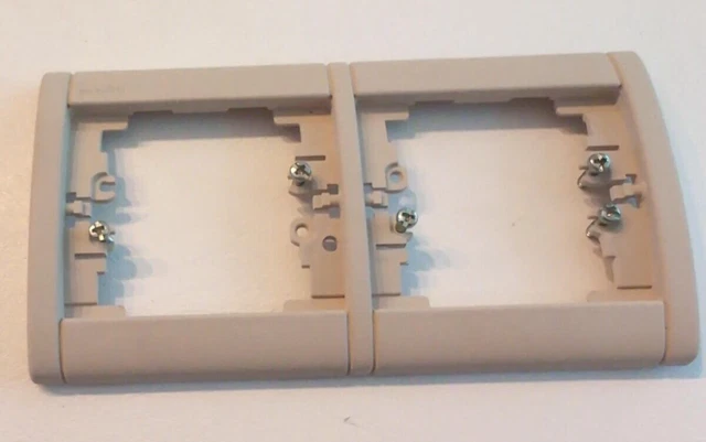 Plaque De Finition Legrand Sagane Beluga - Simple - Pour Interrupteur Ou Prise - Neuf En Emballage