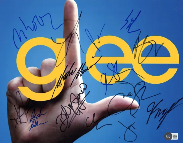 Glee Cast Signed Autographed 11X14 Photo Michele Lynch 14 Autos BAS AC56311