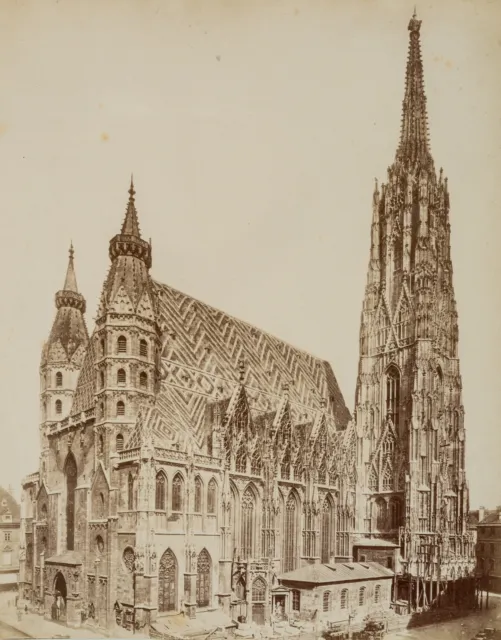Ansicht des Stephansdomes, Wien, um 1880, Albuminpapierabzug Unbekannt (19.Jhd)