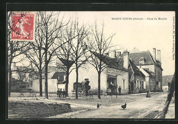 CPA Magny-Cours, Place du Marche
