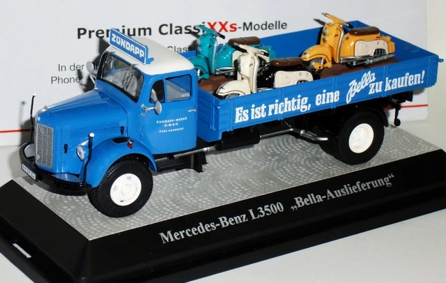 Premium ClassiXXs 1/43 – Mercedes-Benz LA911 1963 Fourgon Vitré, Bleu/blanc/gris