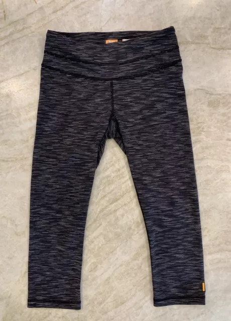 Lucy POWERMAX Hatha Collection Cropped Capri Gray /Black Leggings Size Small EUC