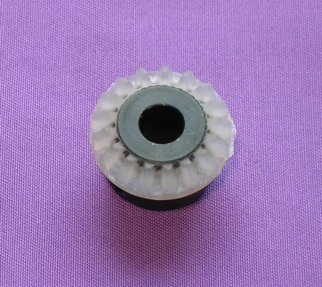 Rotating Bevel Gear Fits Singer  #103361 (79)