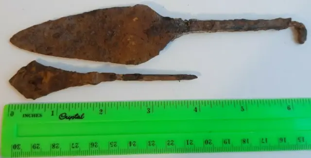 Ancient arrowhead Spear Dart antique Viking Artifact METAL DETECTING FIN 2 pcs
