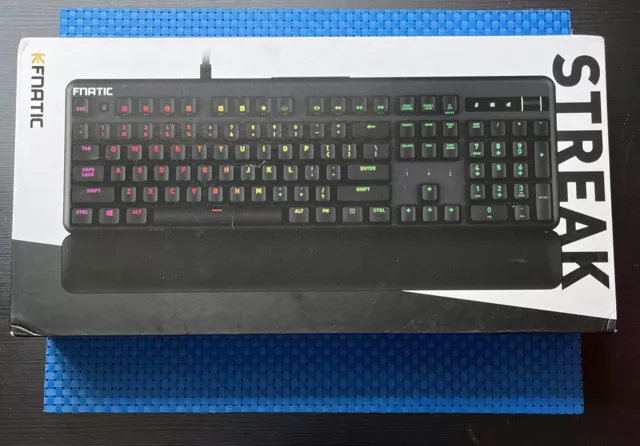 Fnatic - Streak RGB Wired Gaming Mechanical CHERRY MX  RGB Red Switch Silent