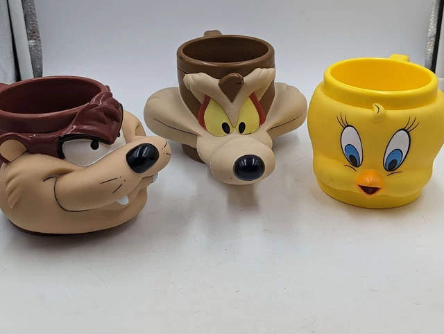 Vintage TAZMANIAN DEVIL 1992 Coffee Mug Looney Tunes Cup 90s Tweety Coyote THREE