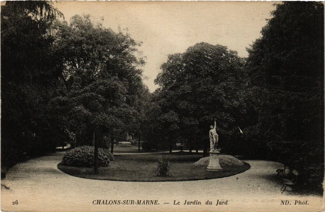 CPA CHALONS-sur-MARNE - Le Jardin du Jard (742364)
