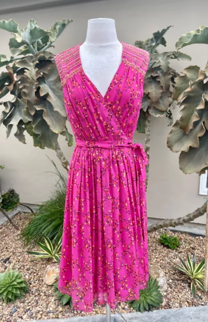 Diane von Furstenberg silk floral "Bali' wrap dress size 6