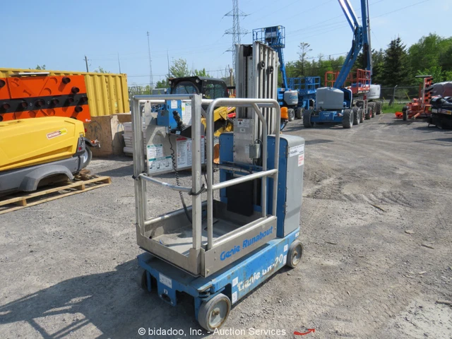 2012 Genie GR-20 19'9" Electric Vertical Mast Lift Personnel Man -Parts/Repair