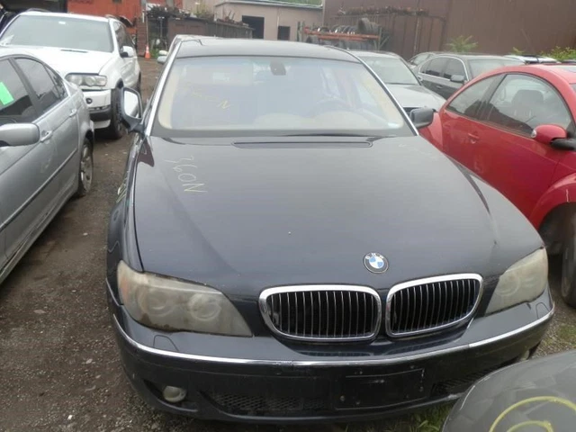 AC Compressor Fits 03-08 BMW 760i 496118