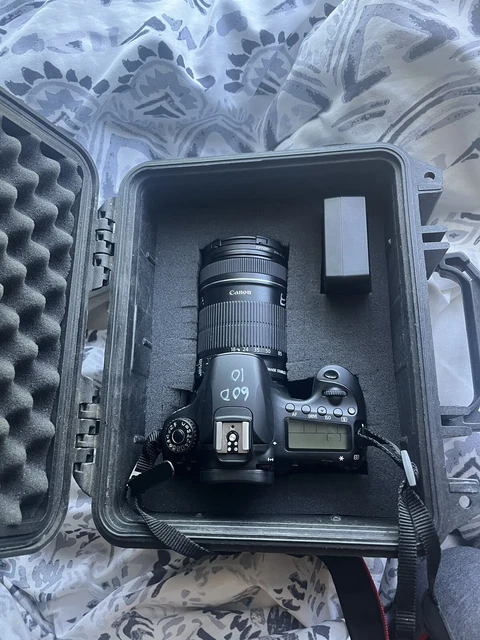 Canon EOS 60D Digital Camera - Black (Kit w/ EF-S IS 18-135mm and IS