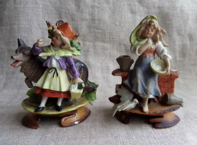 2 Figurines En Biscuit De Porcelaine Peint - Le Chaperon Rouge Et Cendrillon