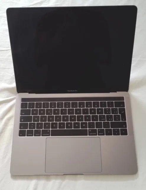 A1706 MacBook Pro (13-Inch, 2017) FOR PARTS