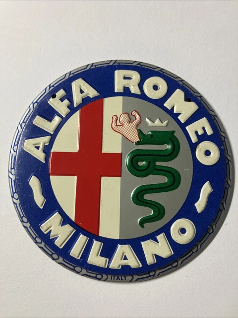 Plaque Métal Vintage Alfa Romeo 2600 – Déco Rectangulaire (neuve)
