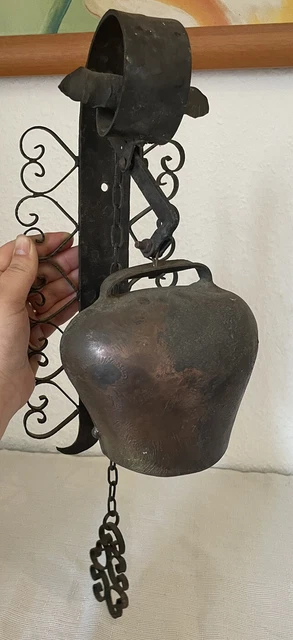 Schöne Einzigartige Wand/Ziehglocke Mit Kuhglocke aus Eisen Gusseisen Schöne Einzigartige Wand/Ziehglocke Mit Kuhglocke aus Eisen Gusseisen