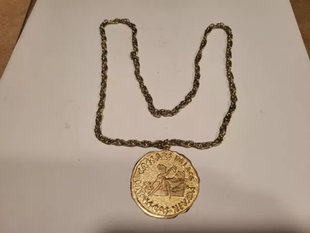 Vintage Caesars Palace Las Vegas Gold Tone Medallion Coin Necklace