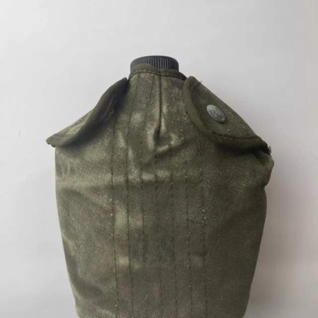 WW2 US Army Original Canteen with Canvas cover  1945 dated 2