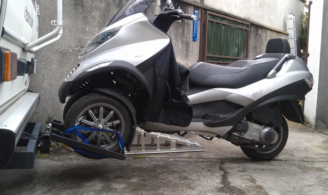 "Scooter Mp3 Remorque"Bike Carrier New In Europe" France 1 3