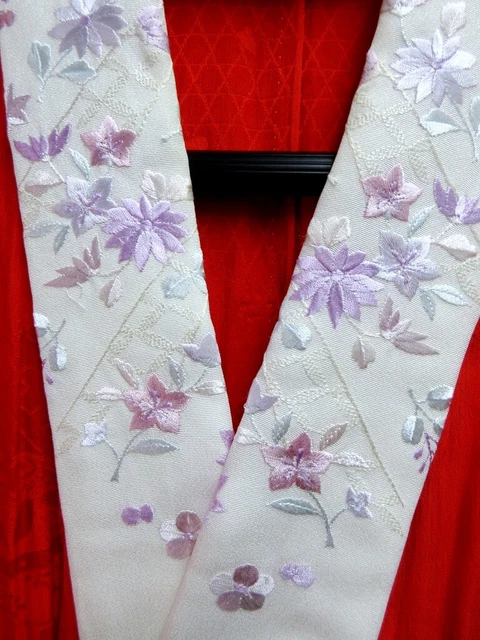 7531 Silk Vintage Japanese Kimono Juban Shibori Sakura Embroidered Collar