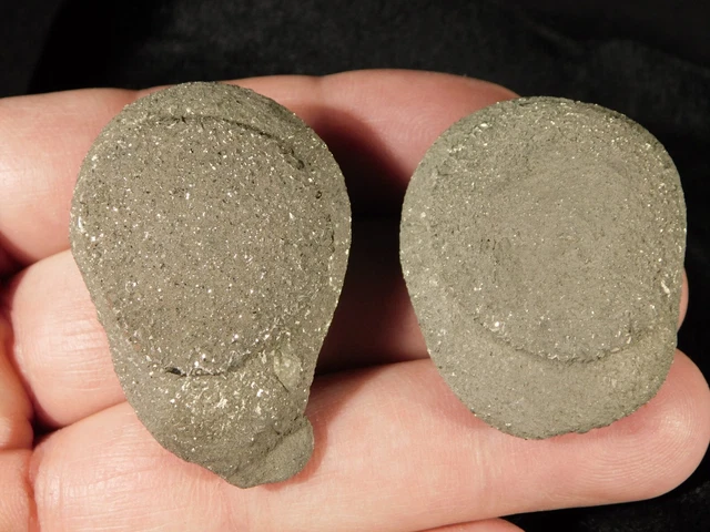 Big! Nice and 100% Natural Boji Stone Pair 87.8gr