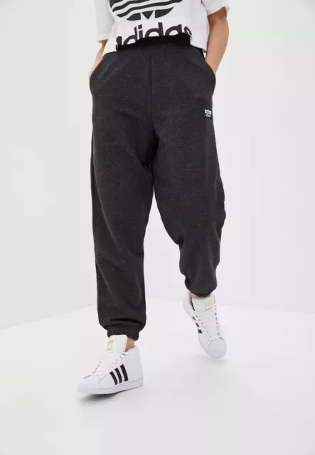 Adidas originals ryv hotsell cuffed joggers in grey