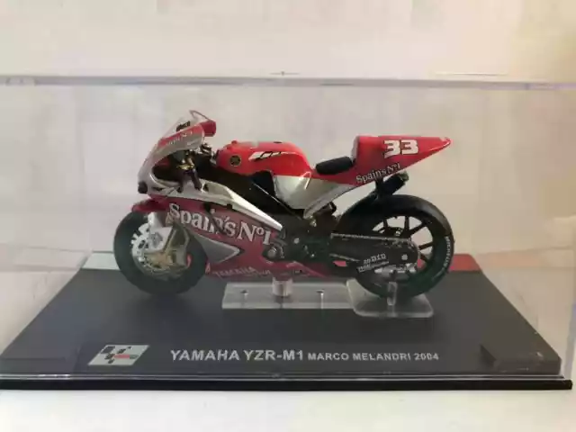 Die Cast “Yamaha YZR-M1 Marco Melandri 2004 " Moto Gp Scale 1/24