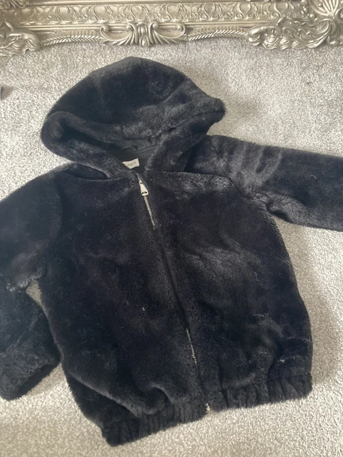 Girls black fluffy jacket faux fur coat aged 6/7 years